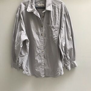 We The Free Gray Casual Button Down Shirt Relaxed Fit